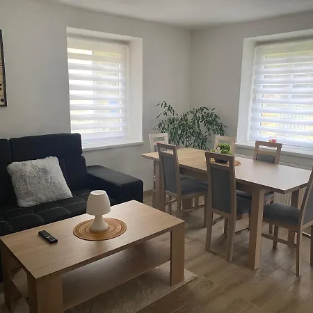 Domek U Lipenske Prehrady * Loučovice